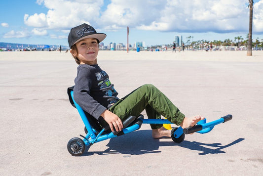 EZYRoller_Classic_Kid_riding_b