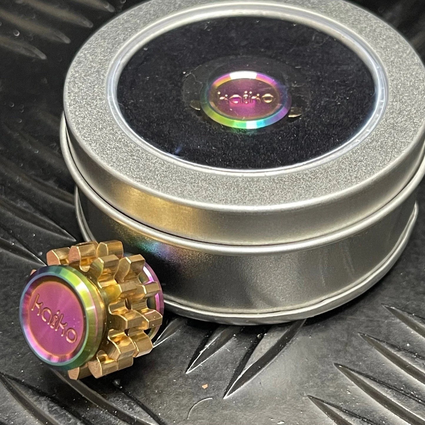 Kaiko_fidgets_NEW_2024_Double_Cog_24g_oil_slickk