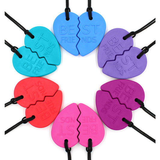 ARK’s Best Friends Split Heart Chewelry Set