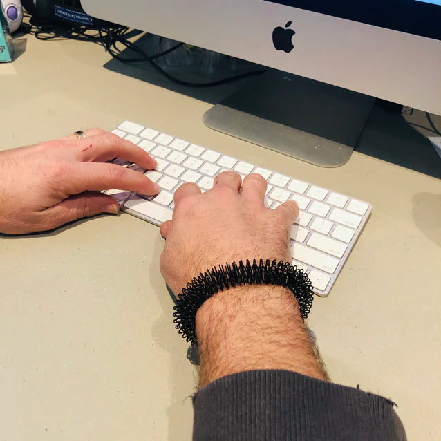Kaiko_Wrist_Spikey_black_wearing_as_bracelet