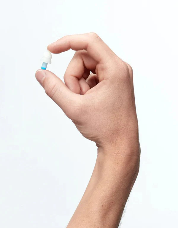 Alpine_Swim_safe_ear_plugs_in_fingersz