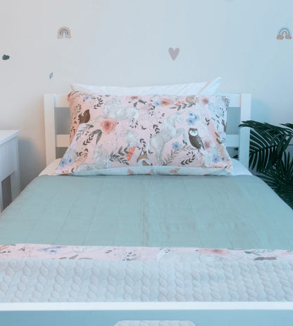 Brolly_Sheets_with_wings_moss_bed_made