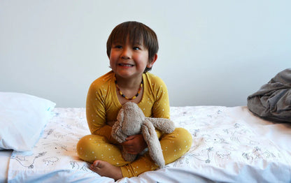 Brolly_with_sheets_with_wings_unicorn_boy