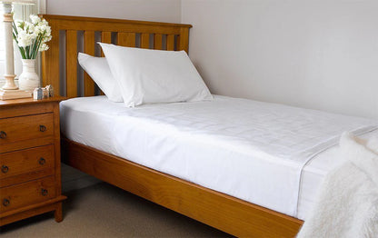 Brolly_with_sheets_with_wings_white