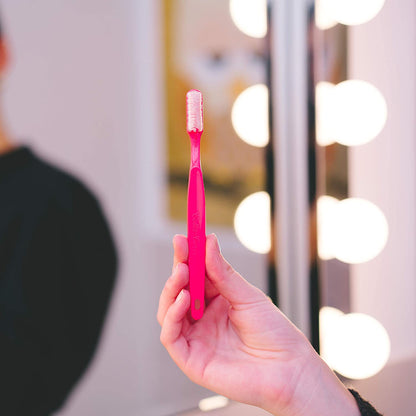 Collis-Curve_Adult__Soft_Toothbrush_with_Triplefit_Bristles_red