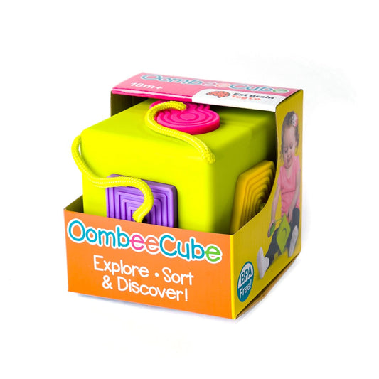 Fat_Brain_Toys_Oombee_Cube_in_packaging