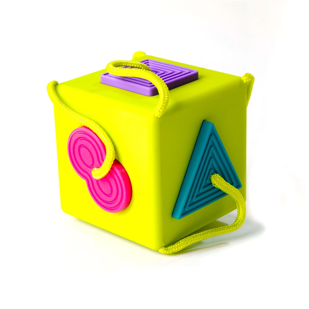 Fat_Brain_Toys_Oombee_Cube_side_2