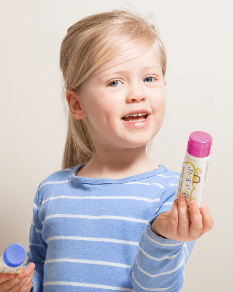 Jack'nJill_Natural_Certified_Toothpaste_Berries_and_Cream_girl