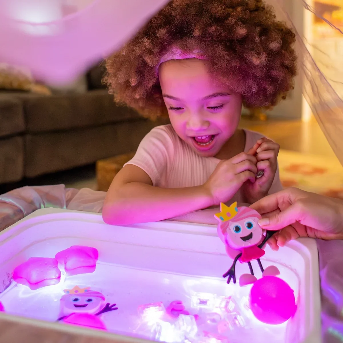 Jellystone_Designs_Princess_Ida_Glo_Cubes_water_tub