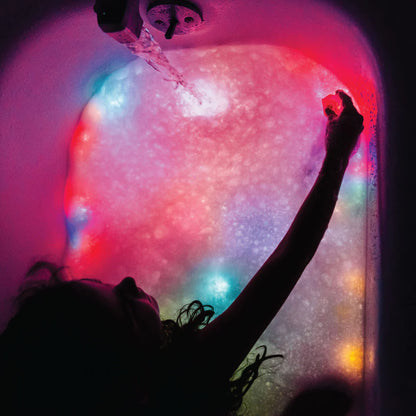 Jellystone_Designs_glo_Pal_in_bath_multi_colours