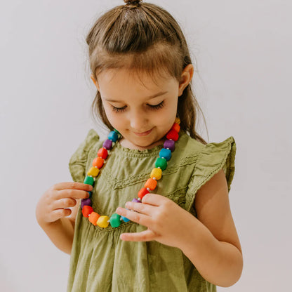 Jellystone_Princess_and_the_Pea_Necklace_rainbow_Bright_on_child
