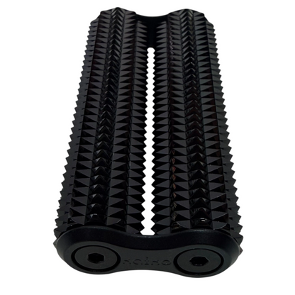 Kaiko_Black_Spikey_Hand_Roller_285g_1