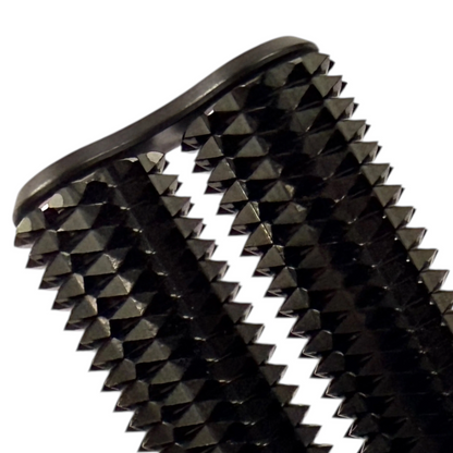 Kaiko_Black_Spikey_Hand_Roller_285g_CLOSE_UP