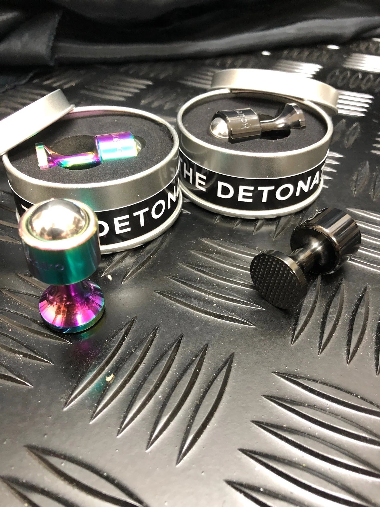 Griffe Rll The Detonator - roll, press & twist – TheHappyGiraffe
