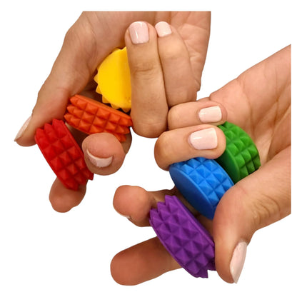 Kaiko_MagStak_Core_rainbow_playing