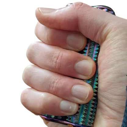 Kaiko_Spikey_Hand_Roller_squeeze.1