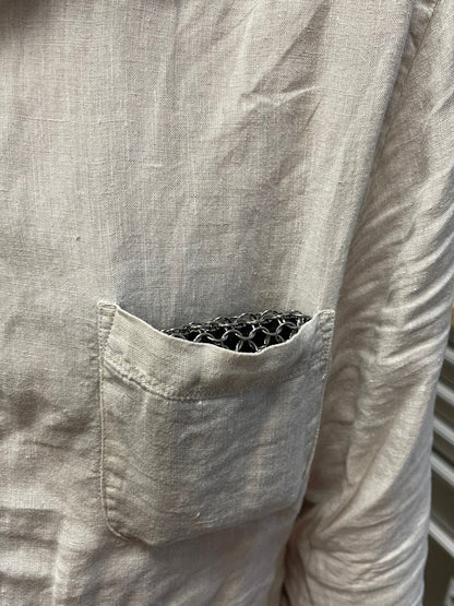 Kaiko_fidget_chain_maille_pad_in_pocket