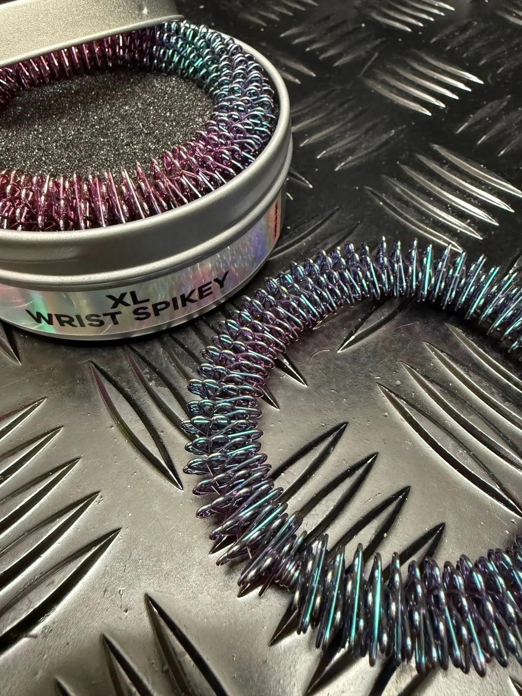 Kaiko_wrist_spikey_oil_slick_self_harm_tool_XL_spikey