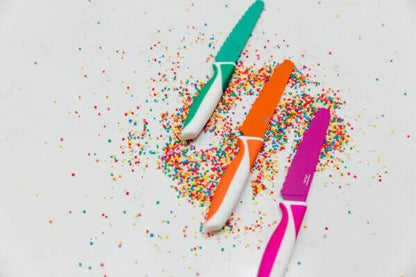 Kiddikutter_sample_knife_colours_pink_orange_and_green