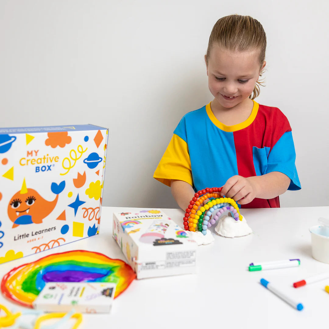 My_Creative_Box_Little_learners_Rinbox_box_Girl_doing_activity