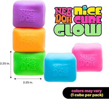 Needoh_cube_glow_colour_range_on_hand