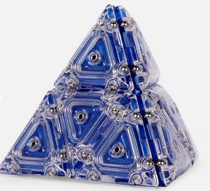 SPEKS_Geode_Pyramid_Cobalt_the_happy_giraffe
