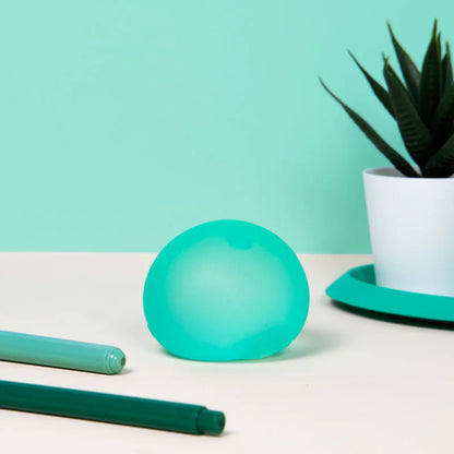 SPEKS_Gump_Sea_Glass_Desk_The_happy_giraffe