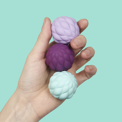 SPEKS_ODDS_PURPLE_PUFFS_IN_HAND
