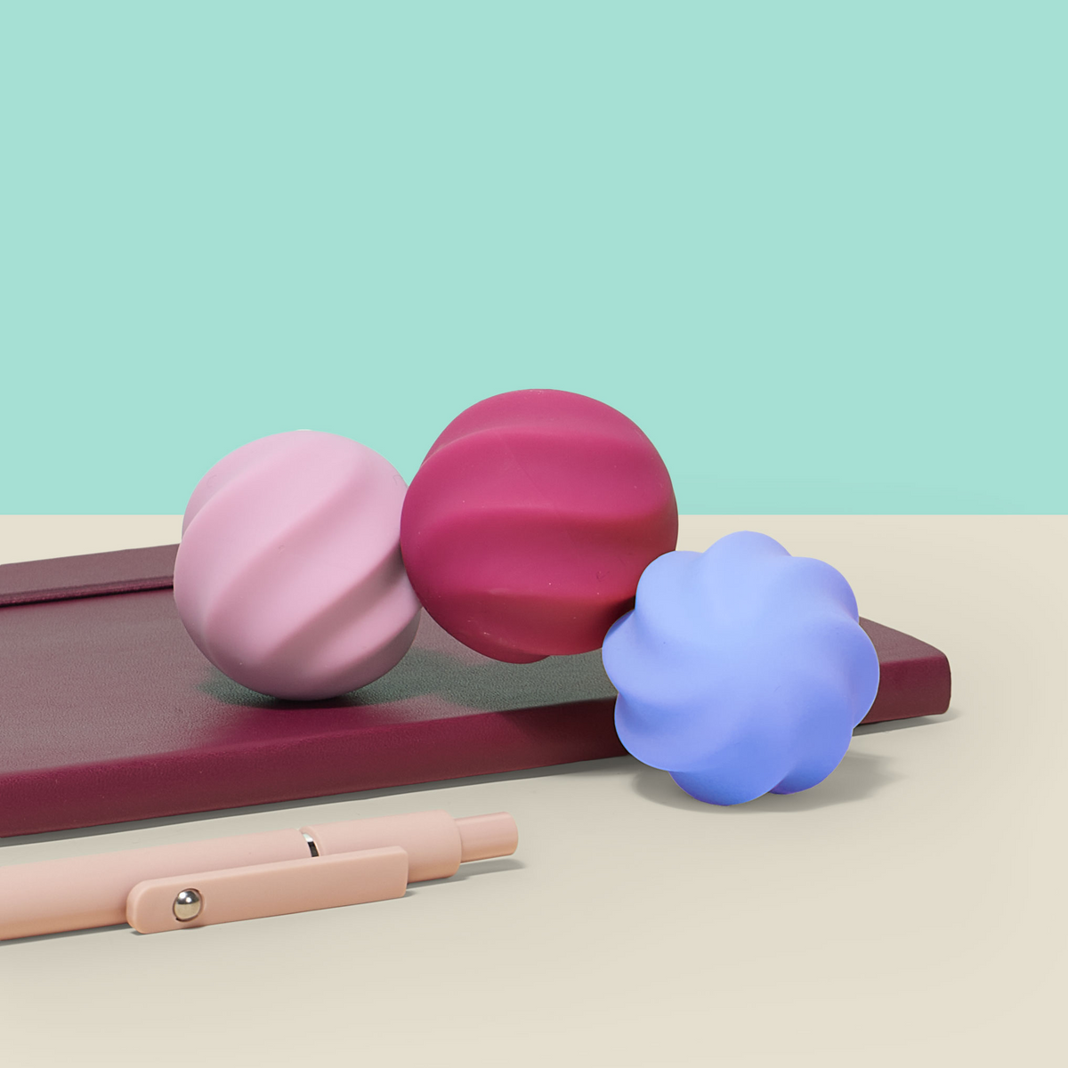 SPEKS_Odds_Vivid_Swirl_DESK