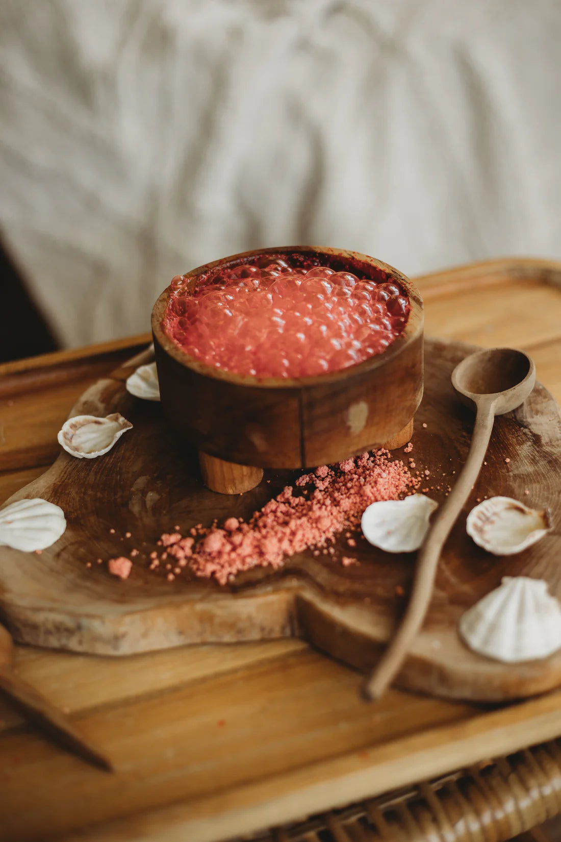Salt_Water_Fizz_The_Salt_water_collective_red_coral_in_bowl_fizzing.