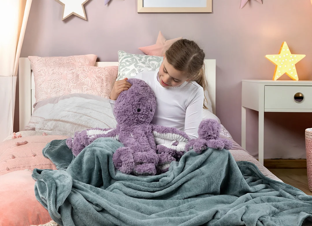 Sensory__Sprout_weighted_octopus_bedtime