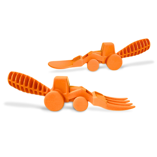 Spotty_Kat_constructive_eating_tractor_cutlery_orange