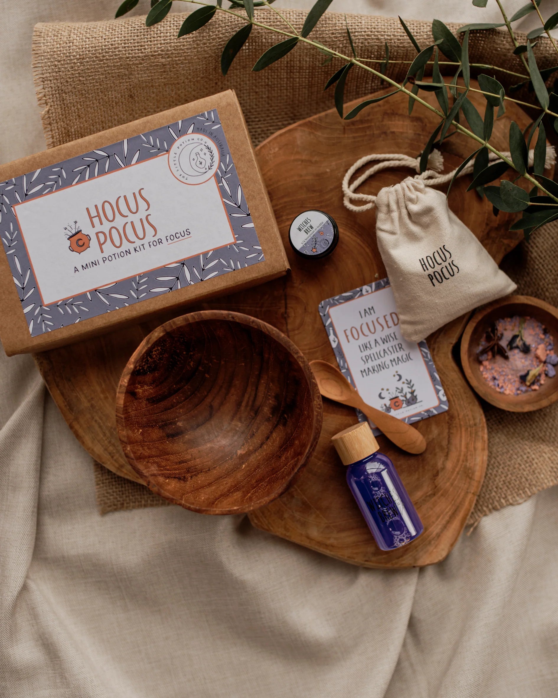 The_Little_Potion_Co._Mini_Hocus_Pocus_Kit_contents