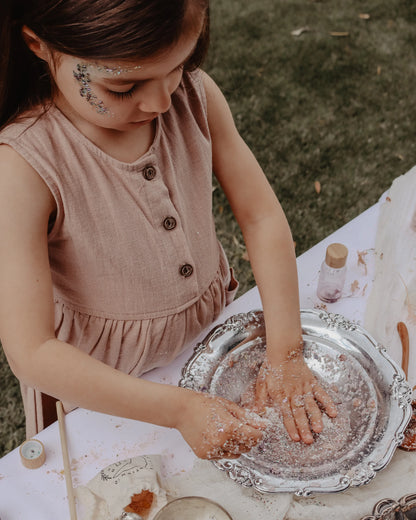 The_Little_Potion_co._Enchanted_Garden_Mindful_Potion_Kit_sensory_play