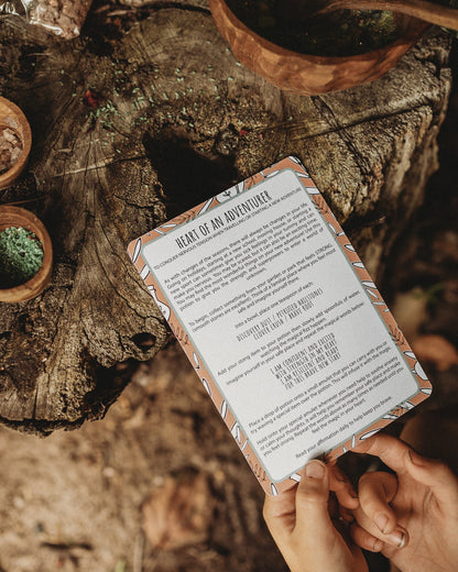 The_Little_Potion_co._Heart_of_an_Adventurer_BRAVE_Potion_Pouch_spell_card