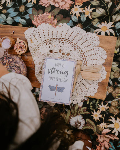 The_Little_Potion_co._Wings_of_a_dragonfly_Mindful_Potion_Kit_strong