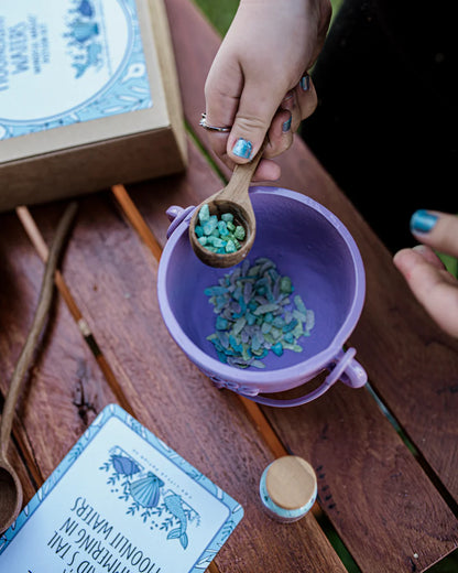 The_Little_Potions_Co._large_mermaid_box_scales