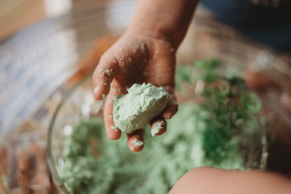 The_Salt_Water_Collective_Fizzy_moon_fizz_squish