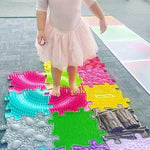Tinnitots_muffik_Large_Sensory_Play_Mats_Set_child_playing_1