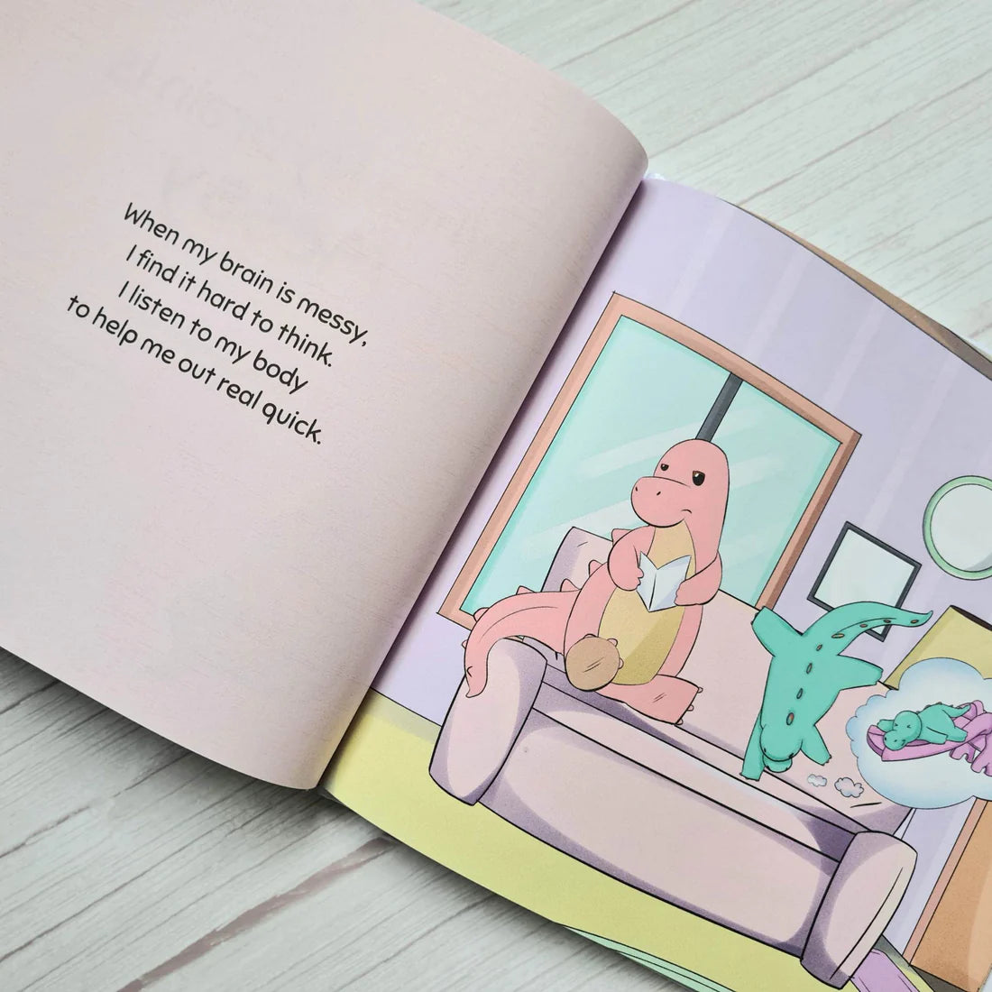 When_My_Brain_Is_Messy._A_Childrens_Picture_Book_about_Autism_and_Sensory_Processing_Differences_Tania_Wieclaw_front_cover