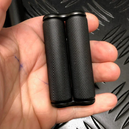 kaiko_fidgets_black_textured_mini_hand_roller