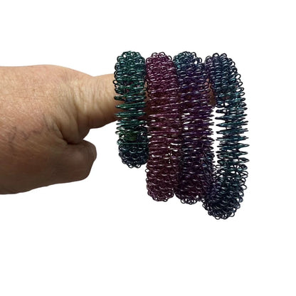 wrist_spikey_sizes_range