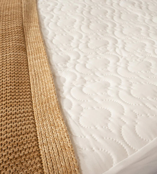 Brolly_Mattress_Protector_Quilted