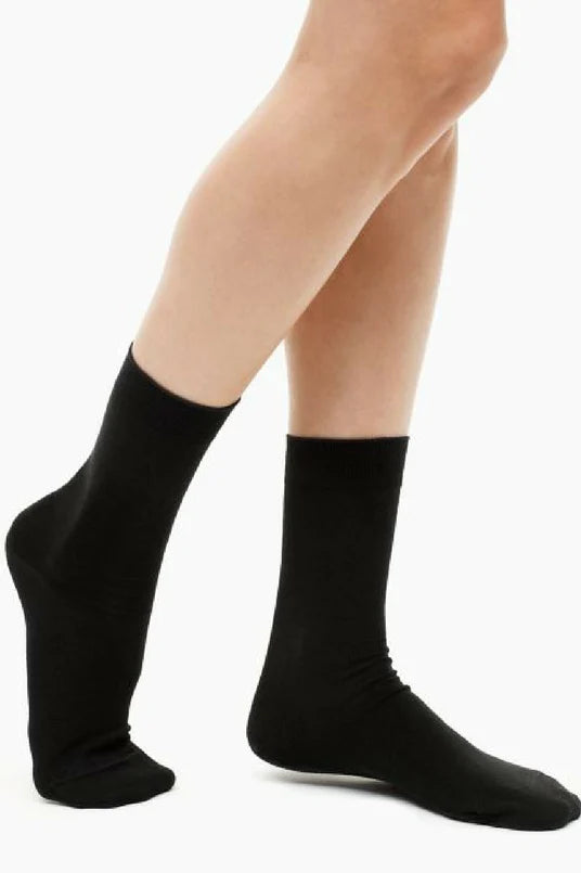 Calmcare_sensory_socks_child_black