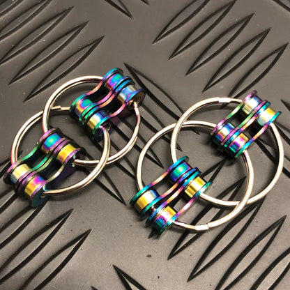 Kaiko_double_LOOP_Fidget_oil_slick_1