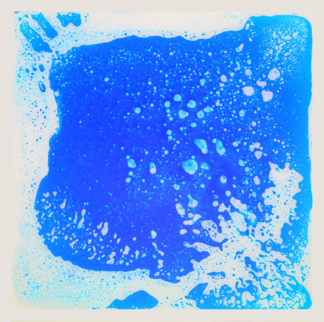 Coloured_Sensory_liquid_Squares_blue