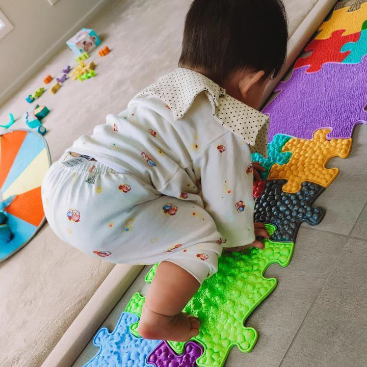 Muffik_tot_mini_sensory_play_mats_toddler_climbing_on_tiles