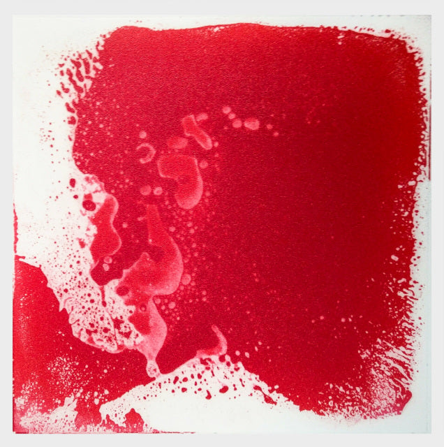 Coloured_Sensory_liquid_Squares_red_and_white